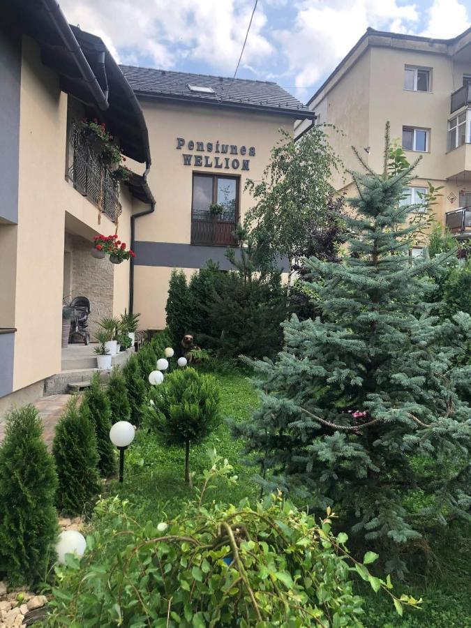 Hotel Wellion Covasna Exterior foto